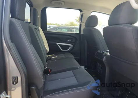 2021 Nissan Titan Sv z USA, uszkodzony, nr VIN 1N6AA1EF3MN533700